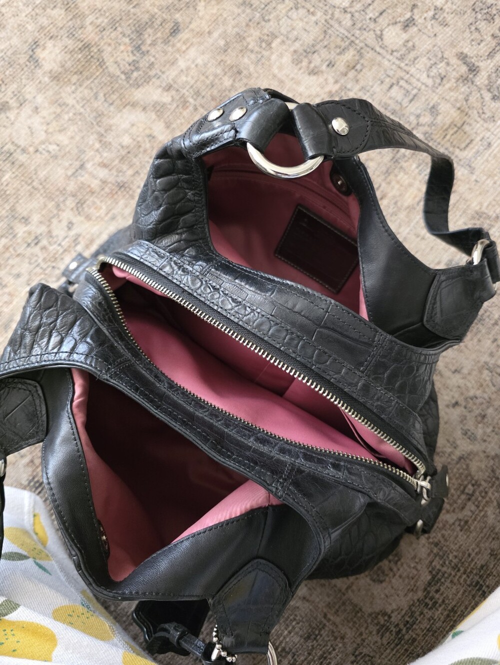 💞TAKING TO CONSIGNMENT💞Coach Black Croc-Embossed Leather Shoulder Bag - Picture 9 of 15